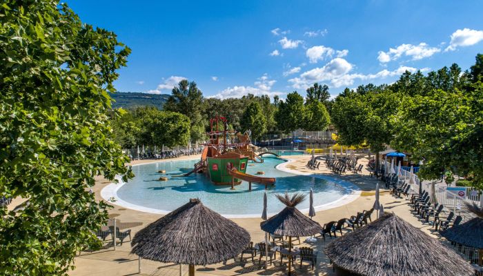Camping Villeneuve-de-Berg Ciela Village Parc Aquatique
