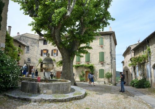 village d'alba la romaine
