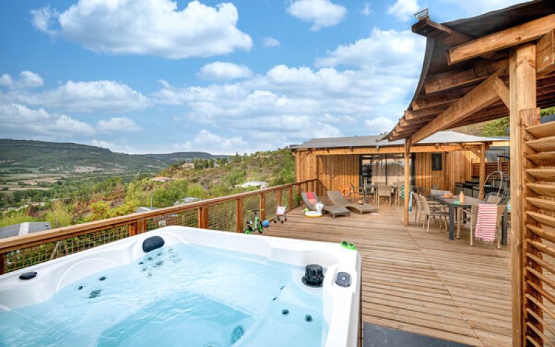 Camping Villeneuve-de-Berg Ciela Village Location Mobil home Spa