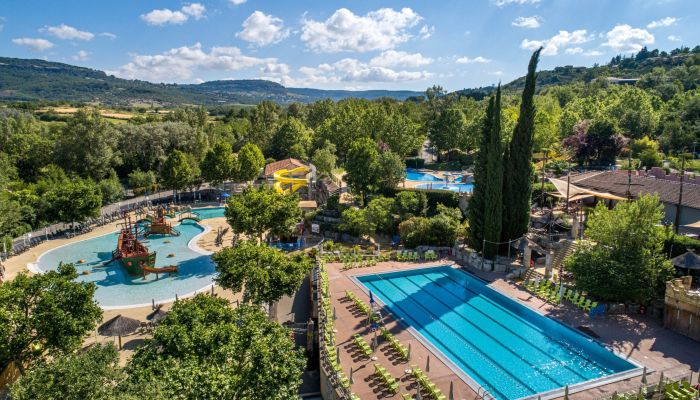 Camping Villeneuve-de-Berg Ciela Village Parc Aquatique