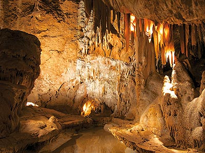 Camping Villeneuve de Berg Ciela Village Le Pommier camping 5 étoiles Ardèche grotte de la madeleine