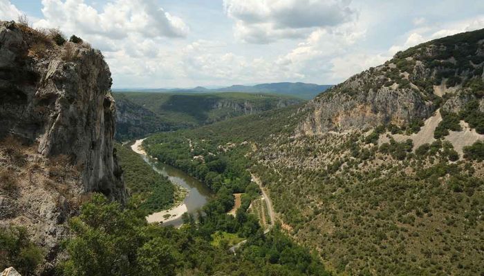 Camping Villeneuve de Berg Ciela Village Le Pommier camping 5 étoiles Ardèche